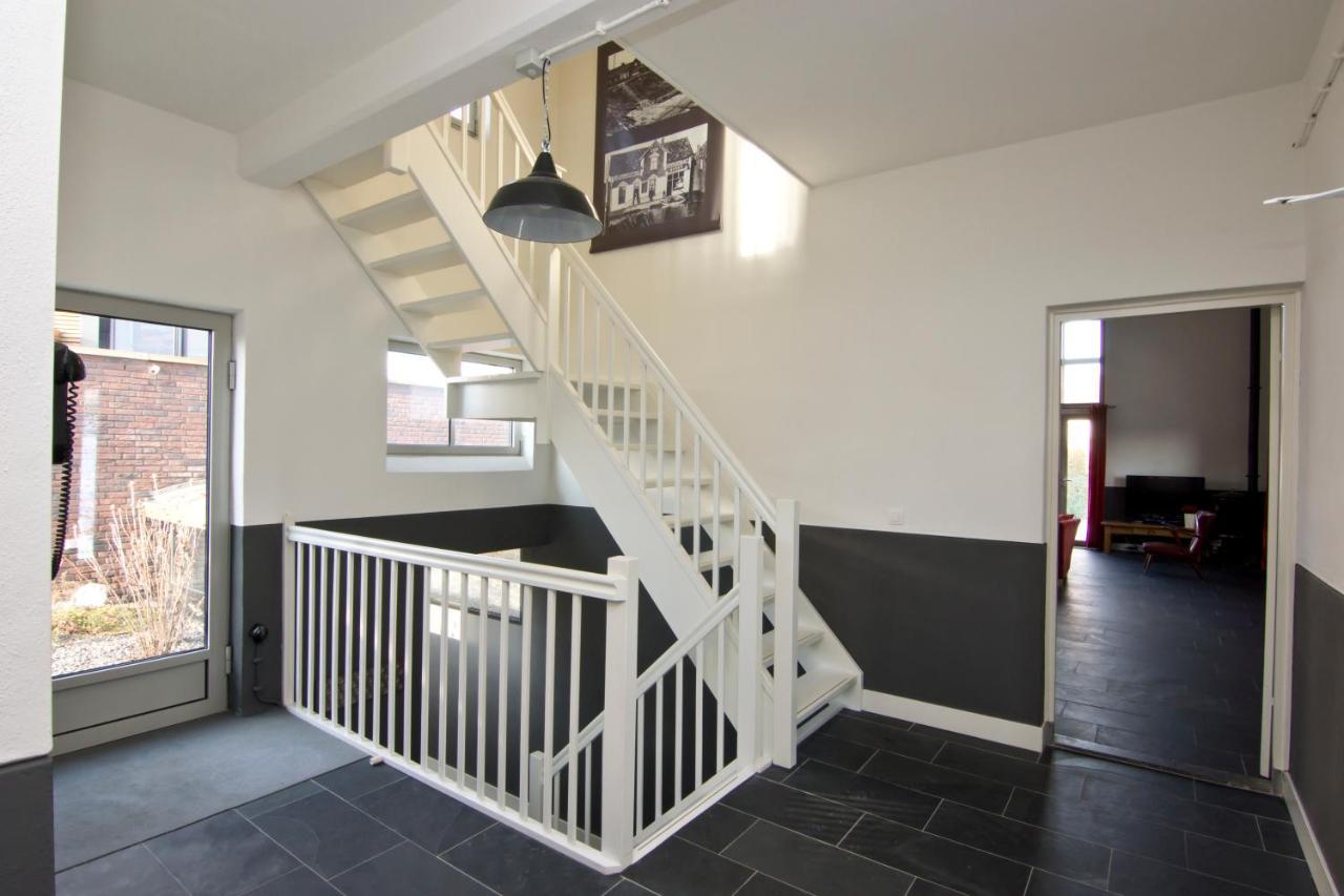 B&B Pompgebouw Aan De Rijn Tolkamer エクステリア 写真