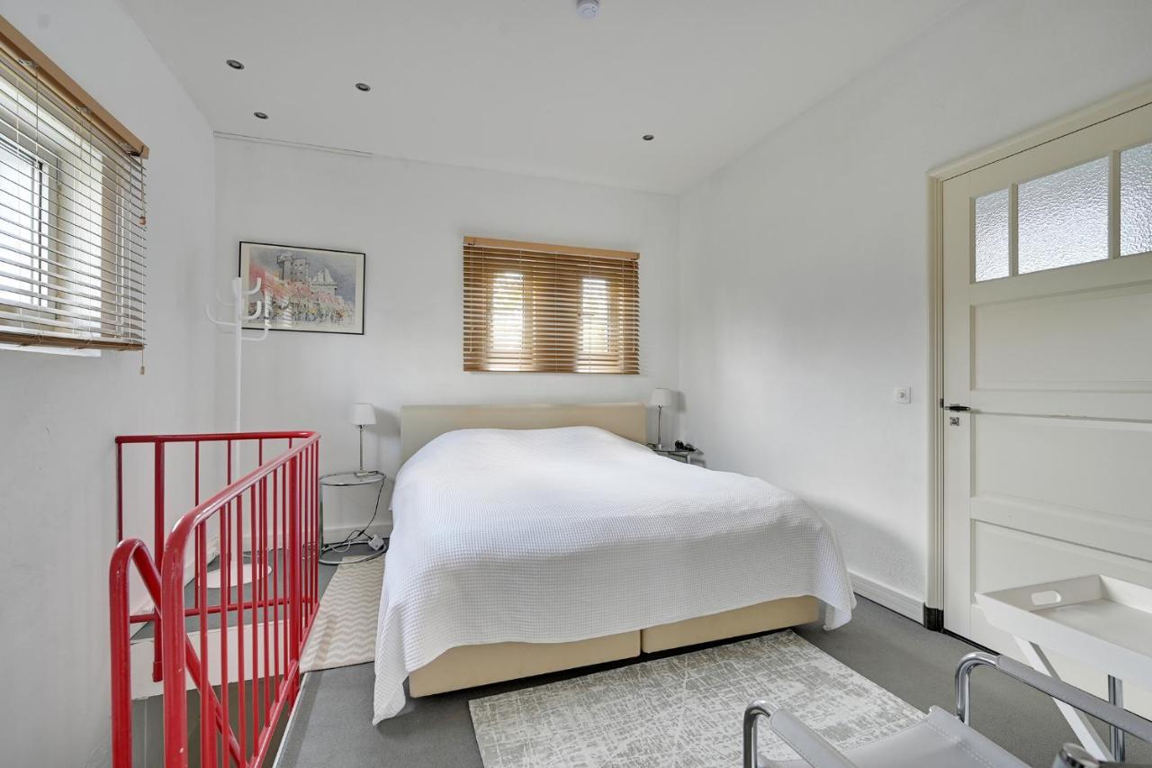 B&B Pompgebouw Aan De Rijn Tolkamer エクステリア 写真