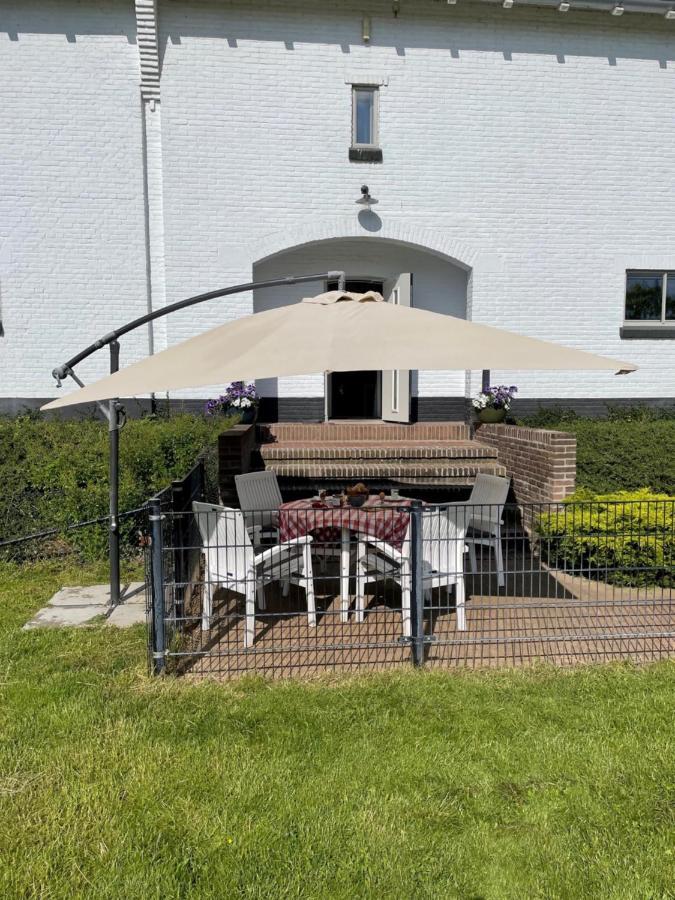 B&B Pompgebouw Aan De Rijn Tolkamer エクステリア 写真